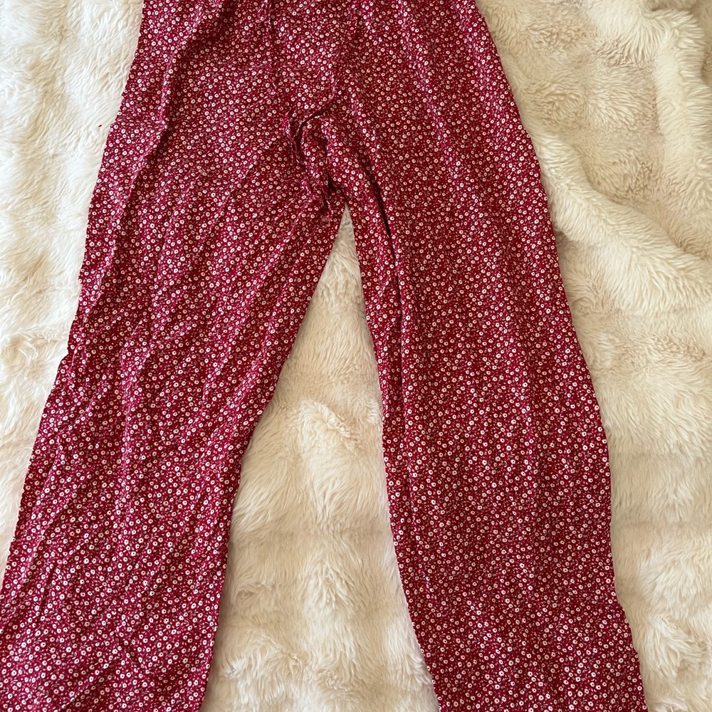 Casual Corner Red and White Wide Leg Pants